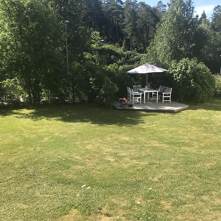 Lyckhus Villa Ljungskile Exteriör bild